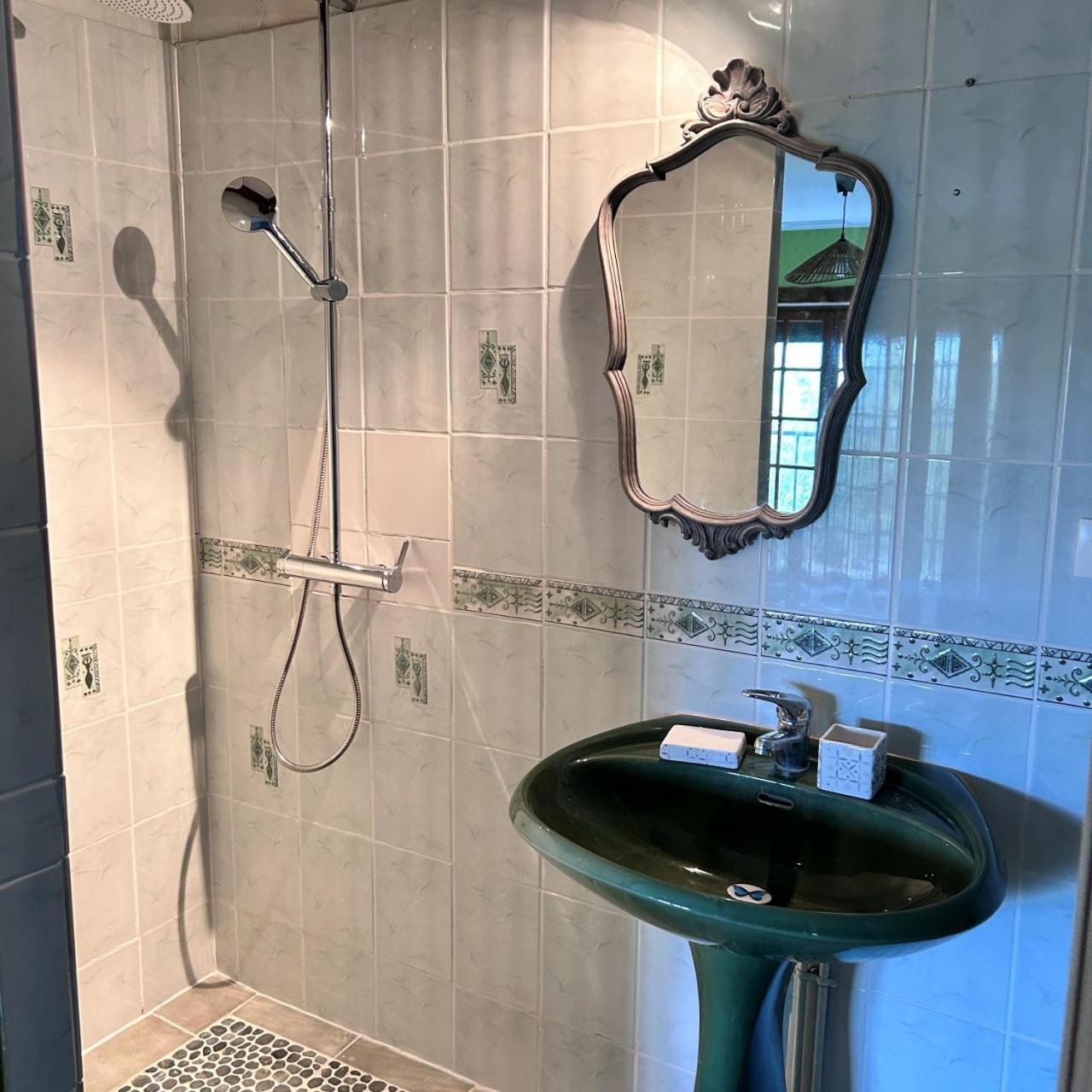 Hotel L'Etoile D'Adour Aire-sur-lʼAdour Esterno foto